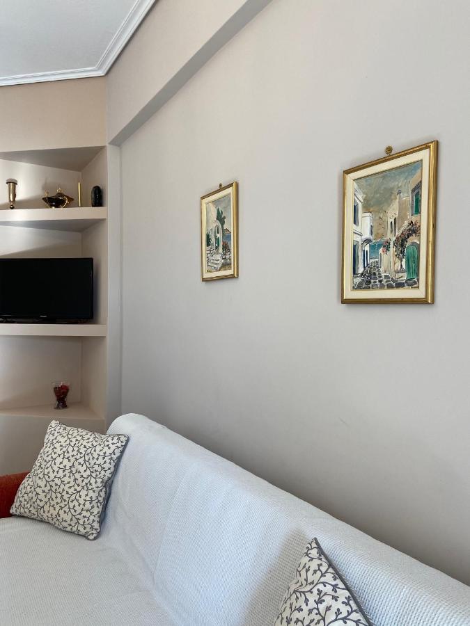 Mpanos Sea Apartment 2 Лутра Ораяс Еленис Екстериор снимка